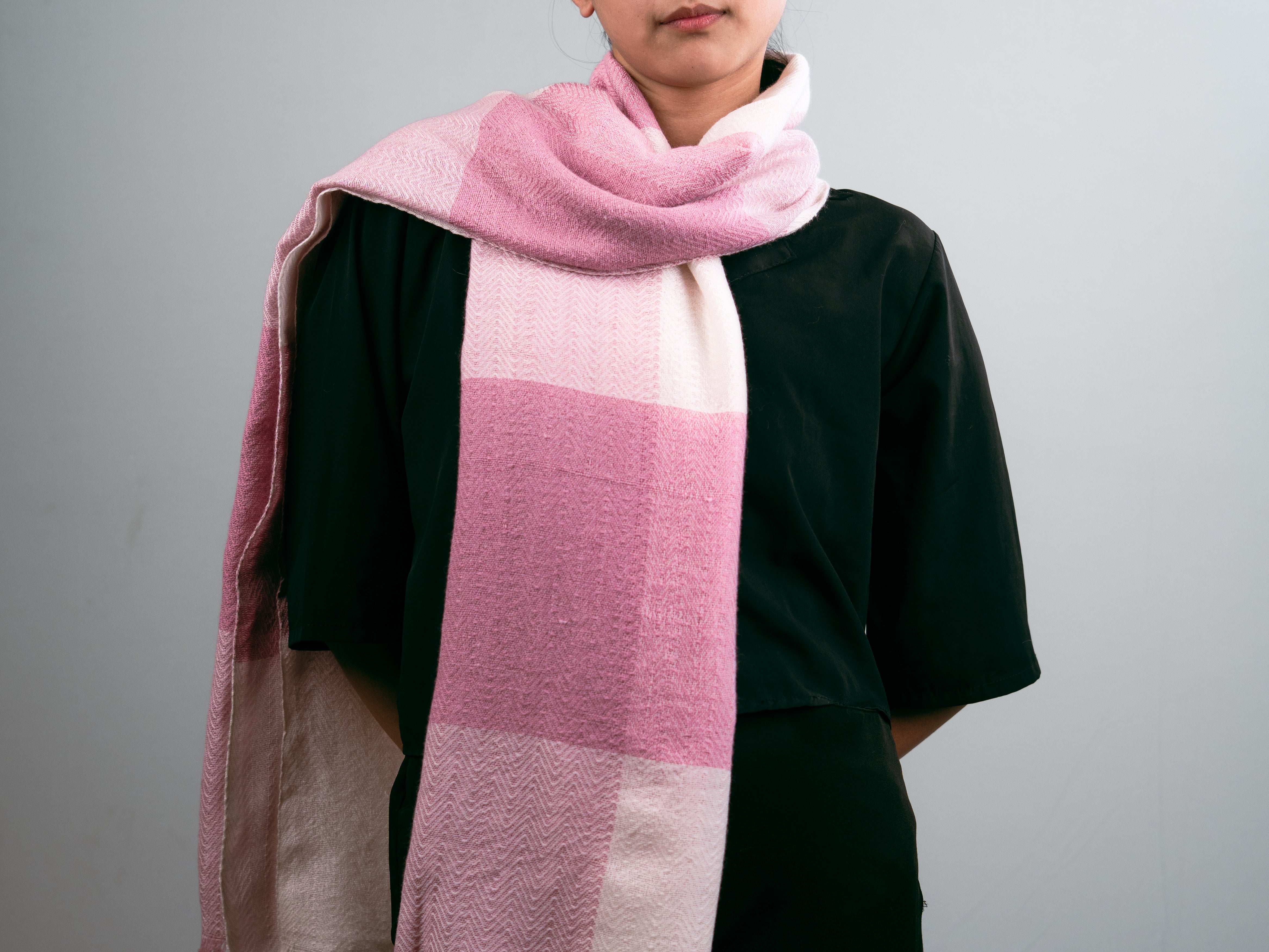 Ri Bong Double Twill Stole