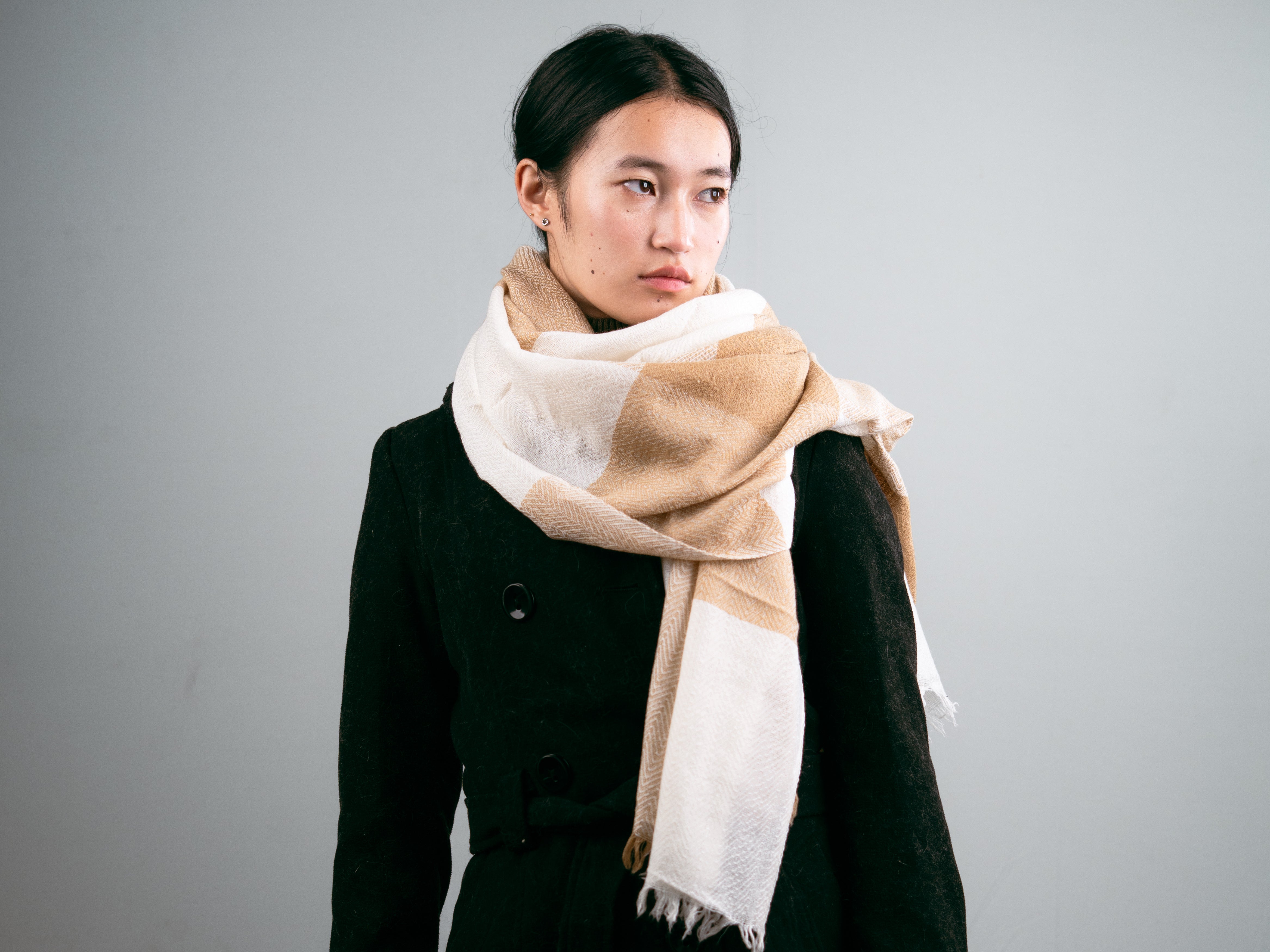 Ri Bong Double Twill Stole