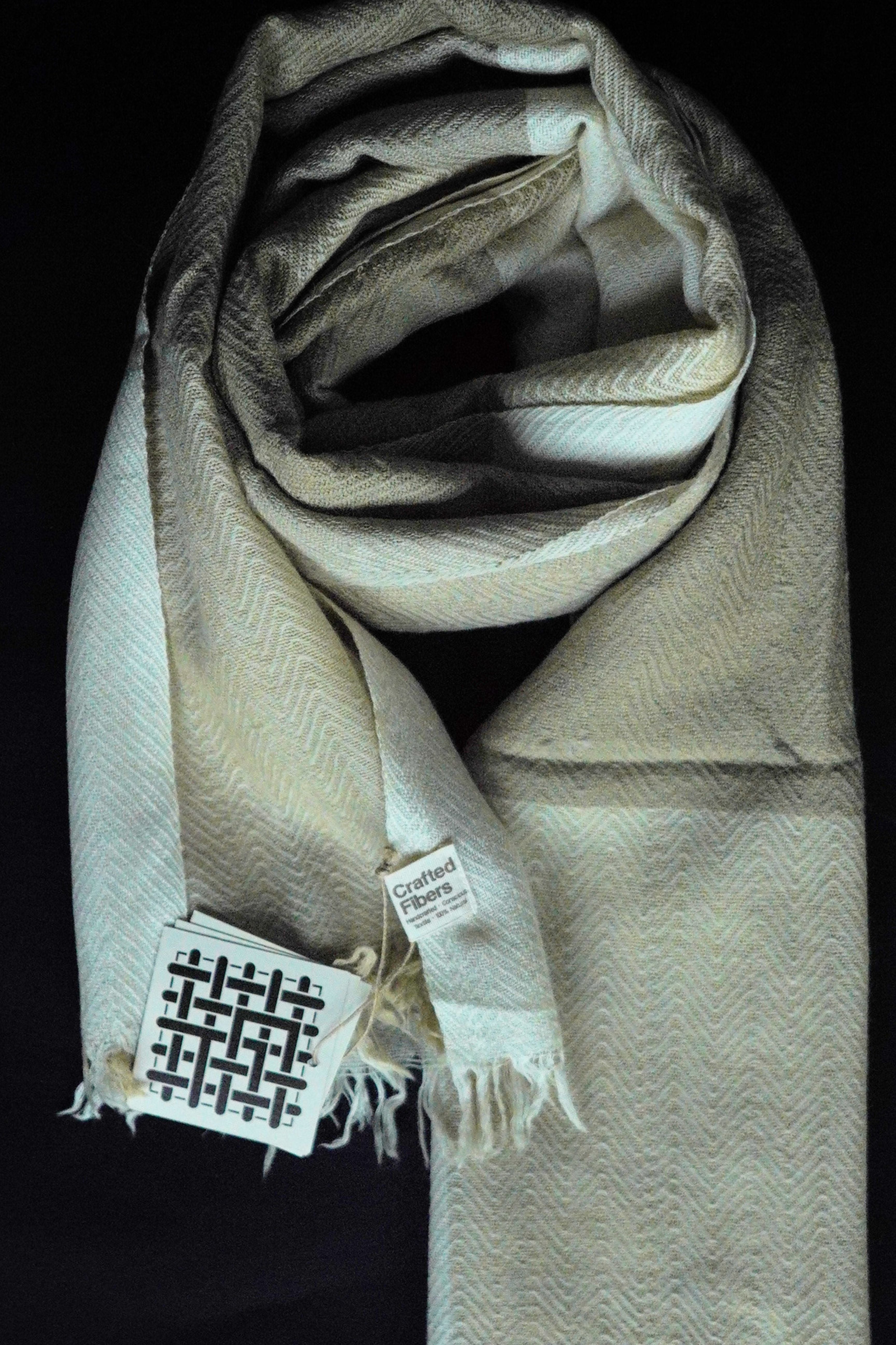 Ri Bong Double Twill Stole