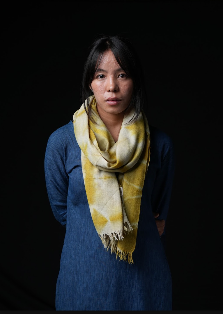 Ri Bong Tie Dyed Plain Stole (Design D) - Onion Skin (Green)