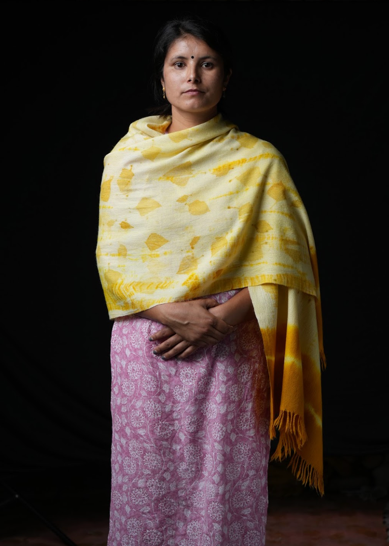 Ri Bong Tie Dyed Plain Stole (Design A) - Turmeric (Yellow)