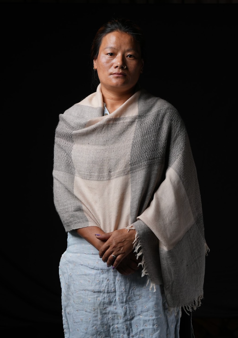 Ri Bong Checks Straight Twill Stole - Arjuna