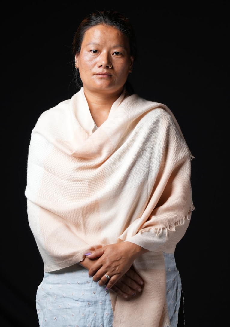 Ri Bong Checks Straight Twill Stole - Fawn