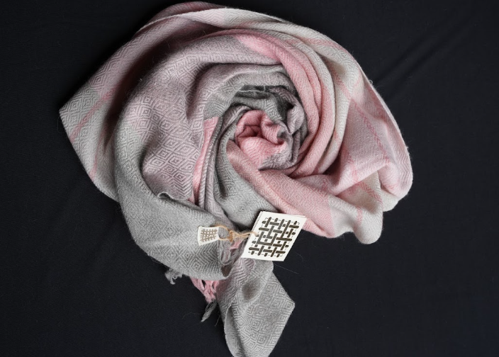 Ri Bong Small Diamond Stole - Kiker