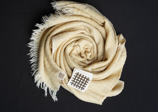 Ri Bong Large Diamond Stole - Marigold