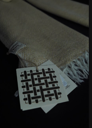 Ri Bong Large Diamond Stole - Marigold