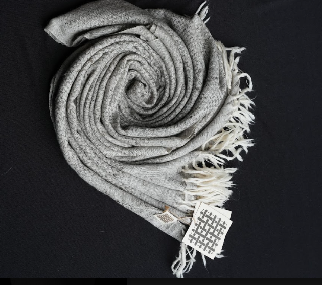 Dar Gos Chevron Plain Stole - Pomegranate Fe (Grey)