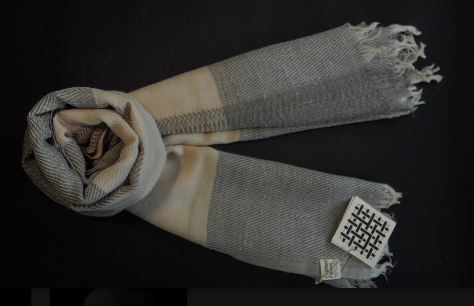 Ri Bong Checks Straight Twill Stole - Arjuna