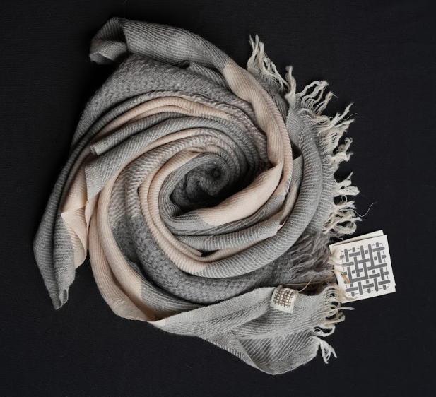 Ri Bong Checks Straight Twill Stole - Arjuna