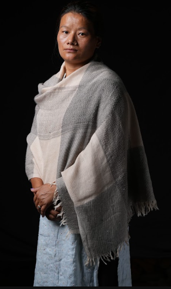 Ri Bong Checks Straight Twill Stole - Arjuna