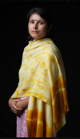 Ri Bong Tie Dyed Plain Stole (Design A) - Turmeric (Yellow)