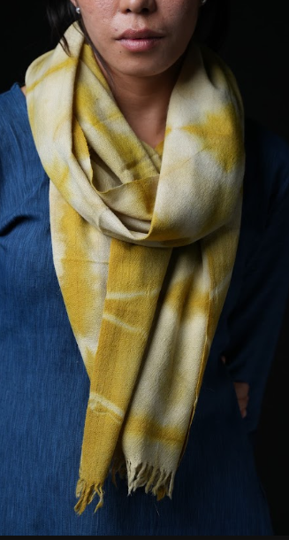 Ri Bong Tie Dyed Plain Stole (Design D) - Onion Skin (Green)