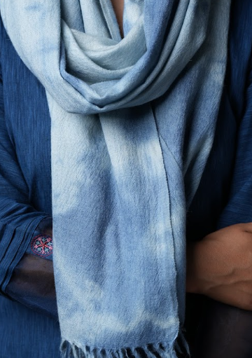 Ri Bong Tie Dyed Plain Stole (Design C) - Indigo (Blue)
